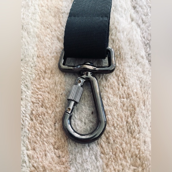 Kengel Double Camera Strap - Picture 2 of 7